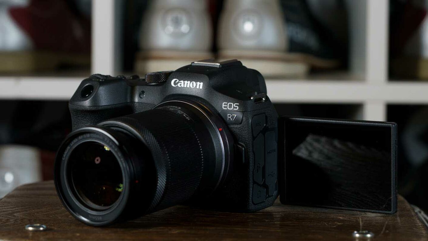 Canon EOS R7 review