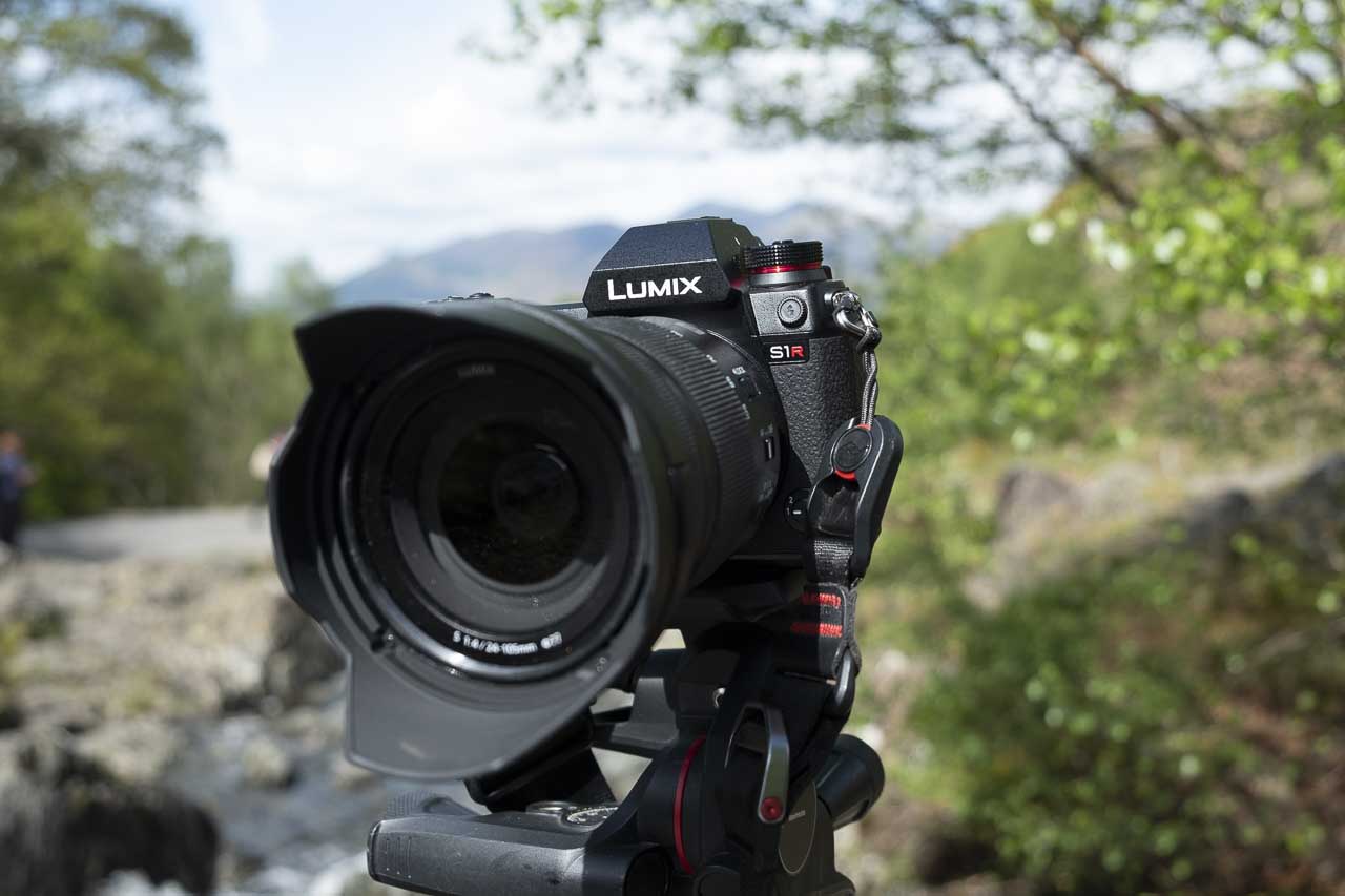 Panasonic Lumix S1R Review